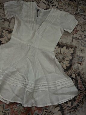 Elegant White Mini Dress with Pintuck Details